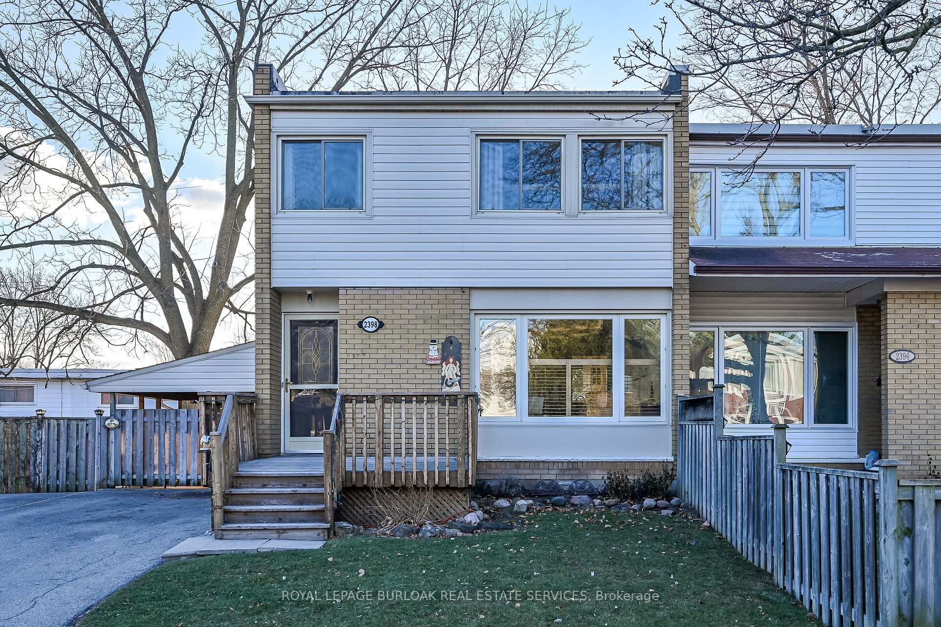 Front of 2398 Maryvale Court