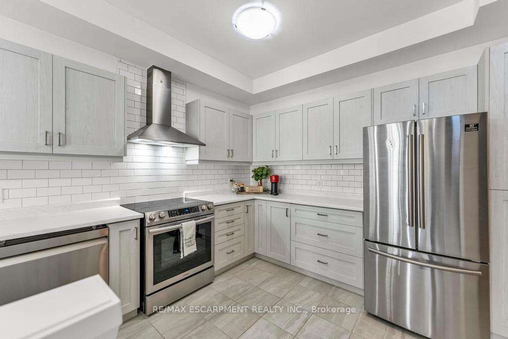 Photo 9 of Unit 259, 30 Times Square Boulevard, Hamilton, Stoney Creek Mountain — HOMEH