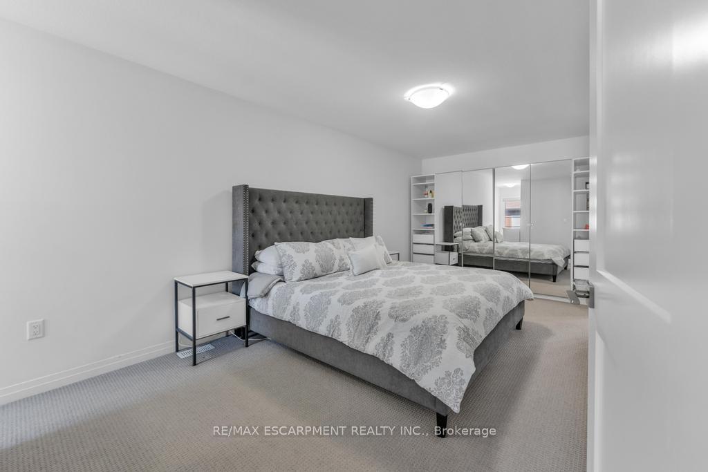 Photo 11 of Unit 259, 30 Times Square Boulevard, Hamilton, Stoney Creek Mountain — HOMEH