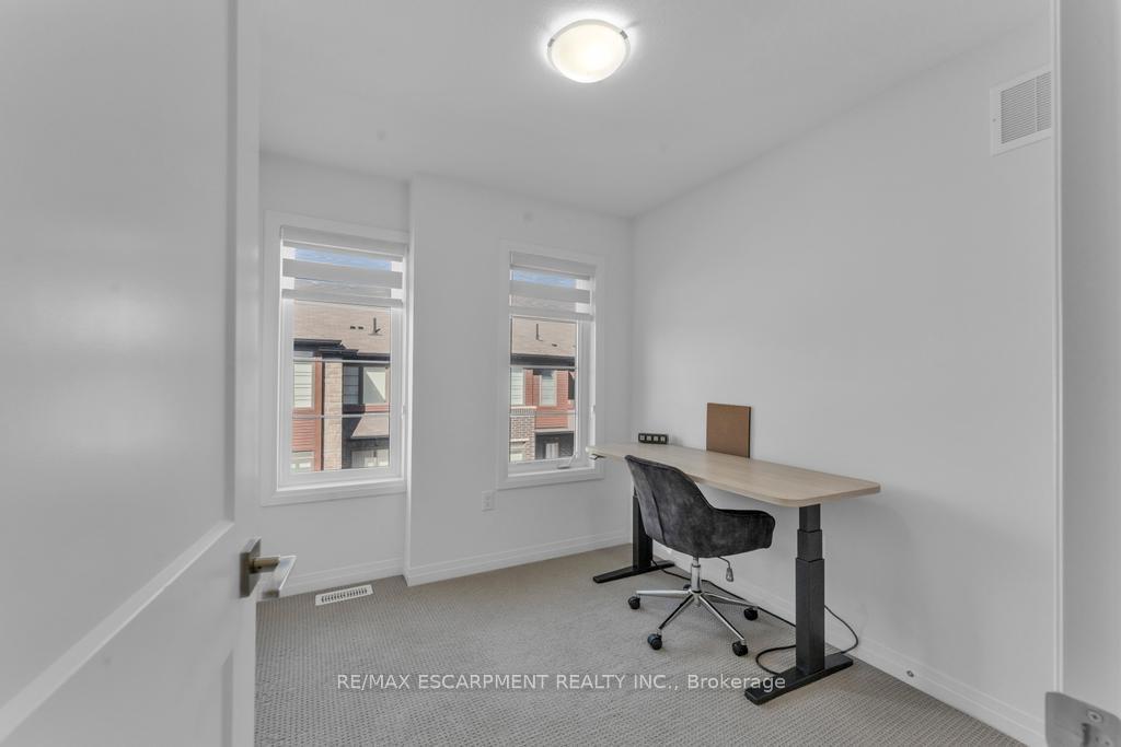 Photo 14 of Unit 259, 30 Times Square Boulevard, Hamilton, Stoney Creek Mountain — HOMEH