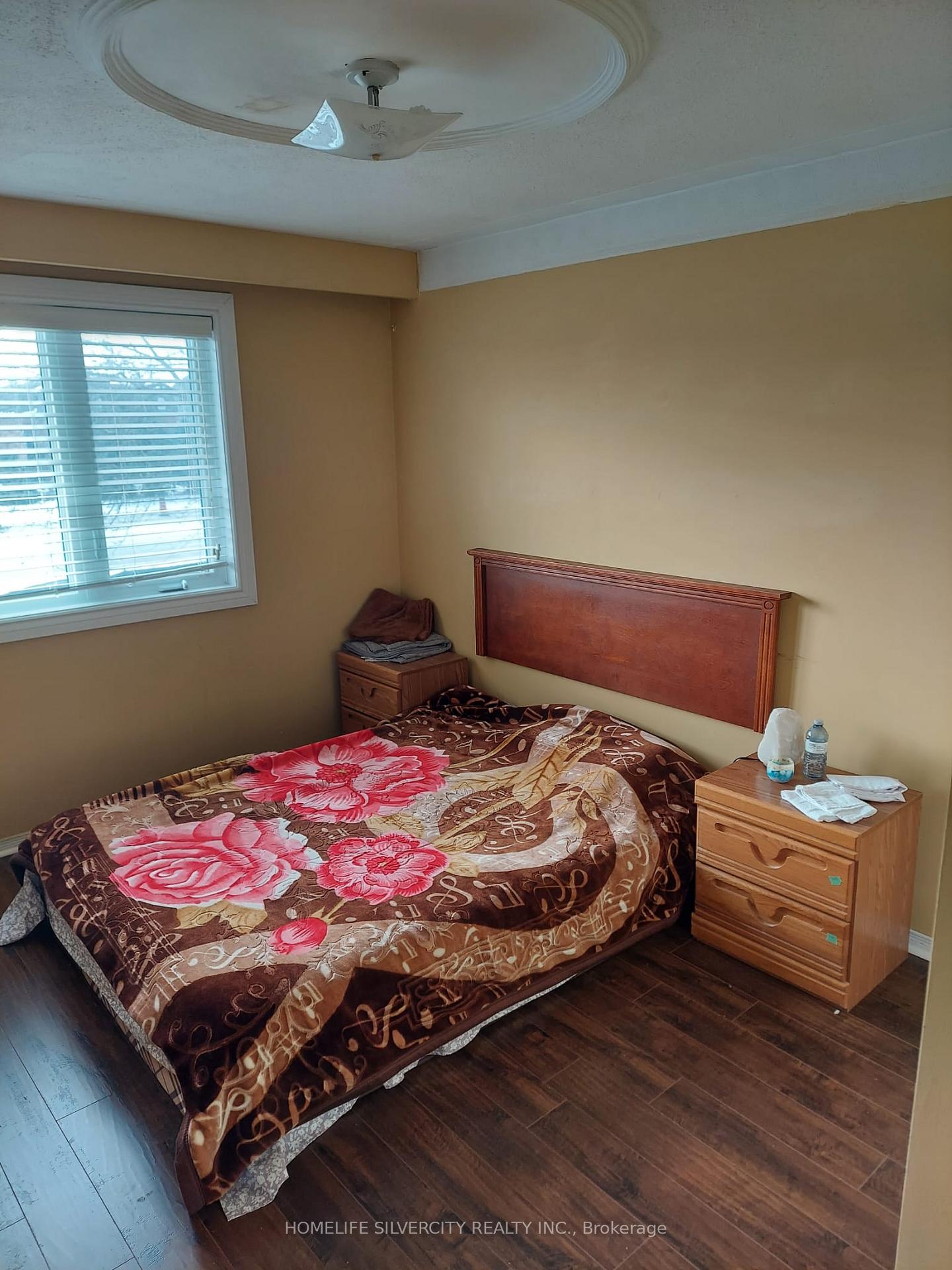 Photo 5 of 10263 Goreway Drive, Brampton, Vales of Castlemore — HOMEH