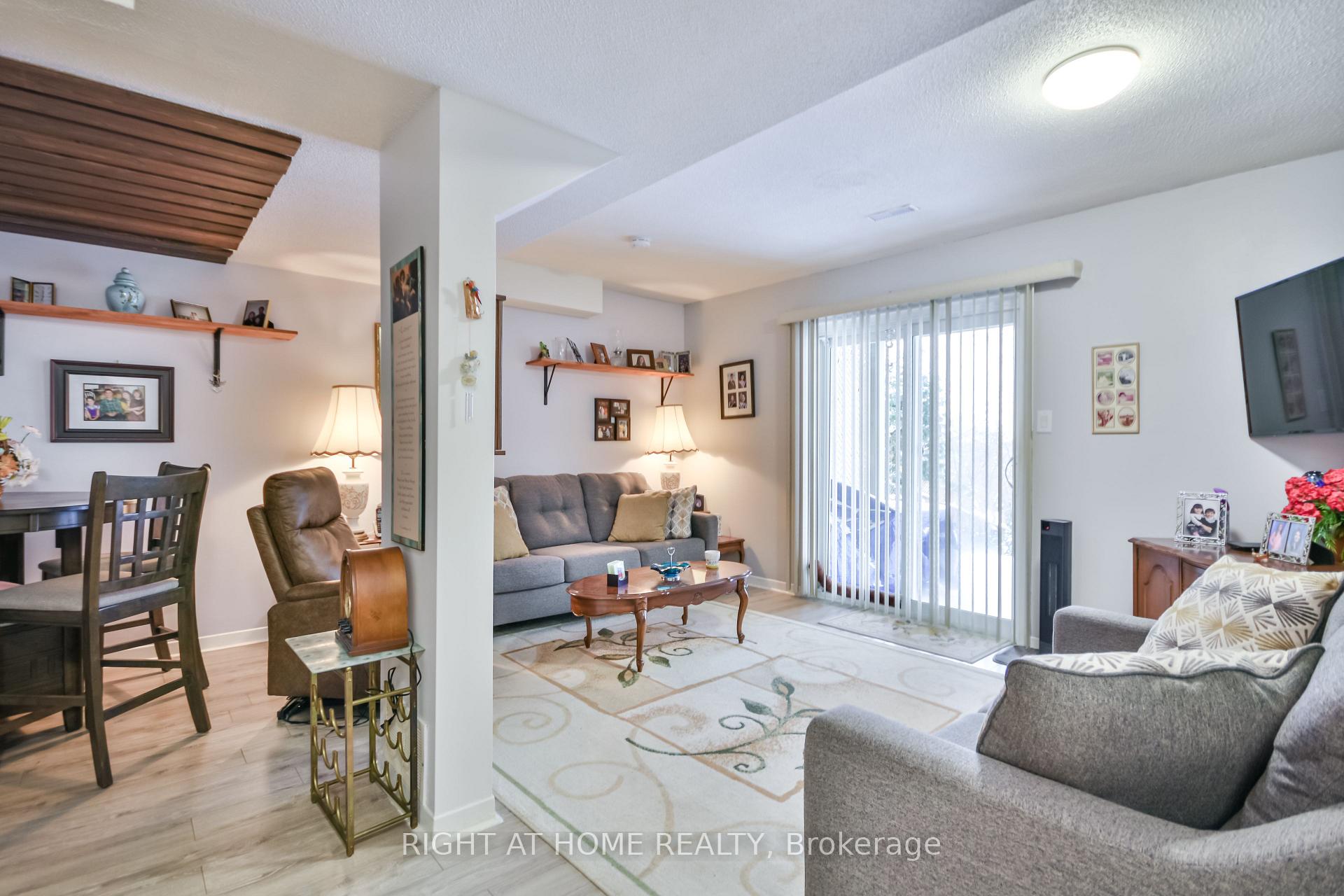 Photo 30 of 65 Eden Drive, Barrie, Letitia Heights — HOMEH