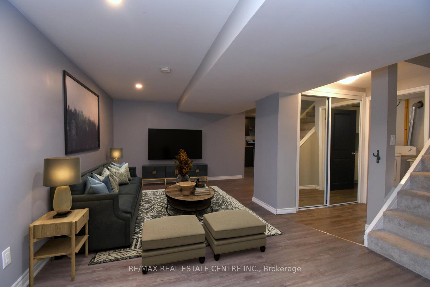 Photo 26 of 26 Hatton Drive, Hamilton, Ancaster — HOMEH