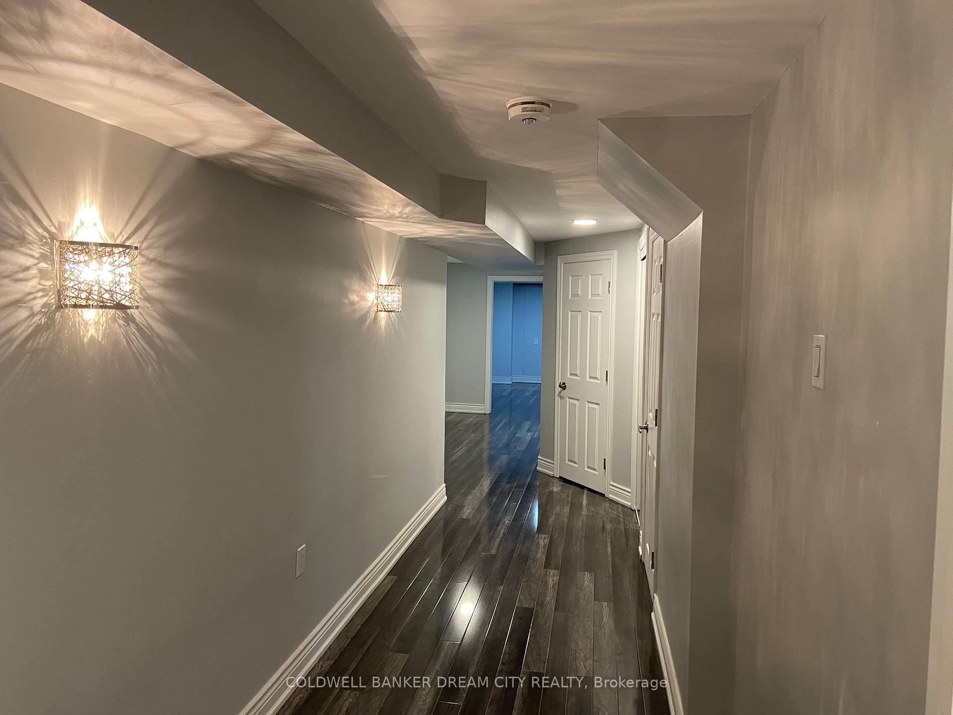Photo 10 of 46 Chalkfarm (basement) Crescent, Brampton, Northwest Sandalwood Parkway — HOMEH