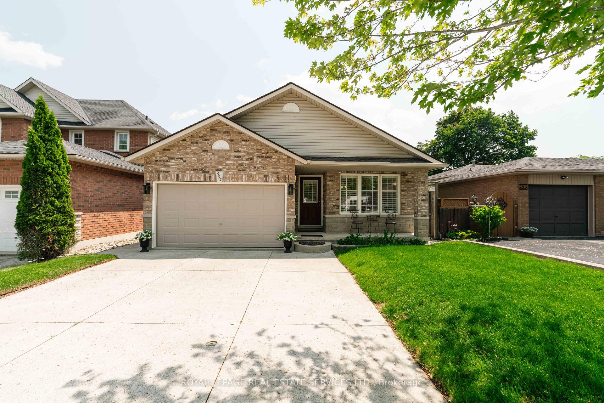 Photo 1 of 837 Upper Ottawa Street, Hamilton, Lisgar — HOMEH