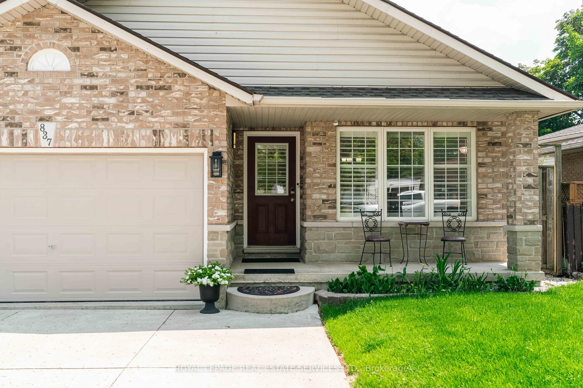 Photo 7 of 837 Upper Ottawa Street, Hamilton, Lisgar — HOMEH