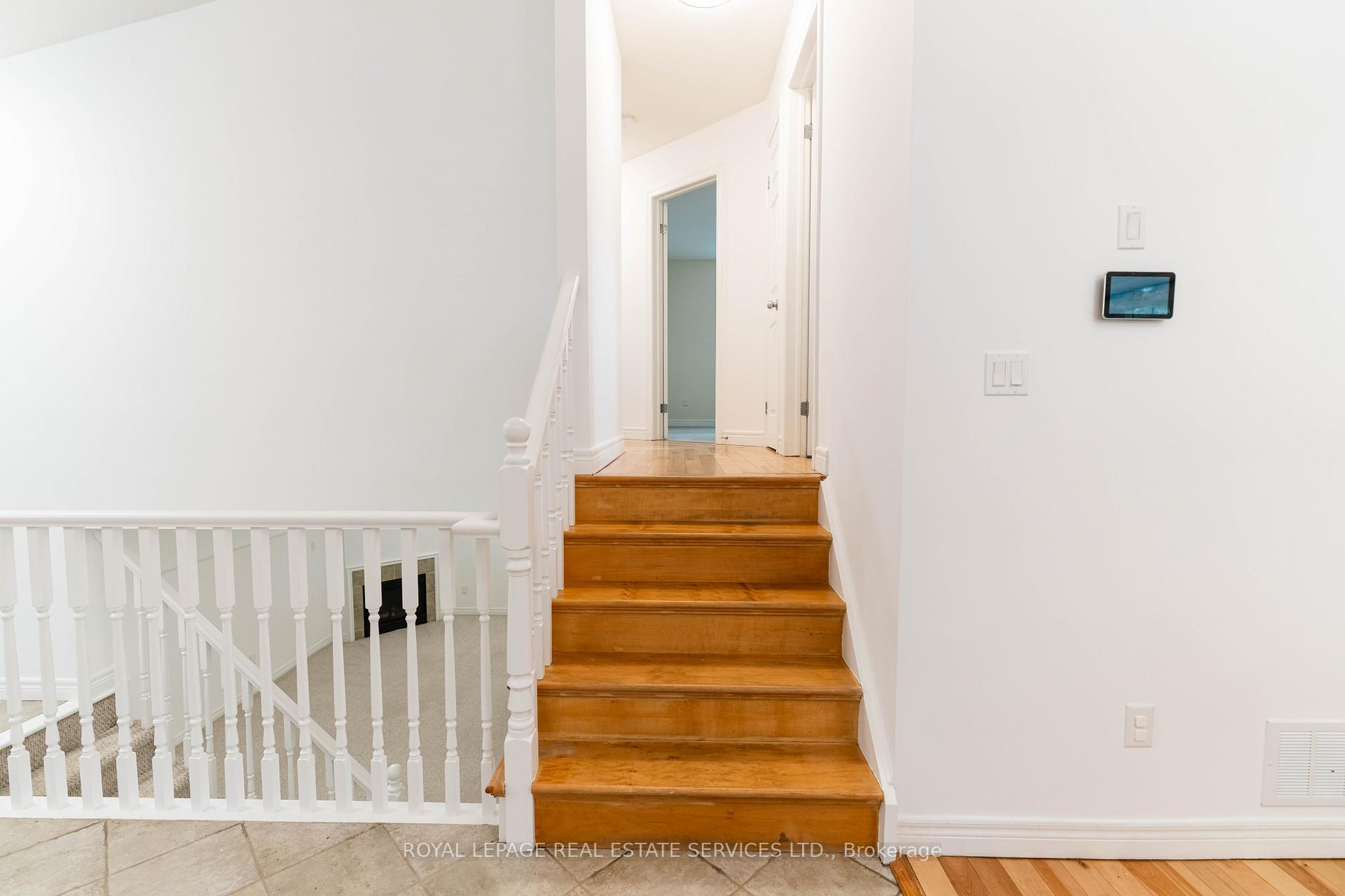 Photo 9 of 837 Upper Ottawa Street, Hamilton, Lisgar — HOMEH