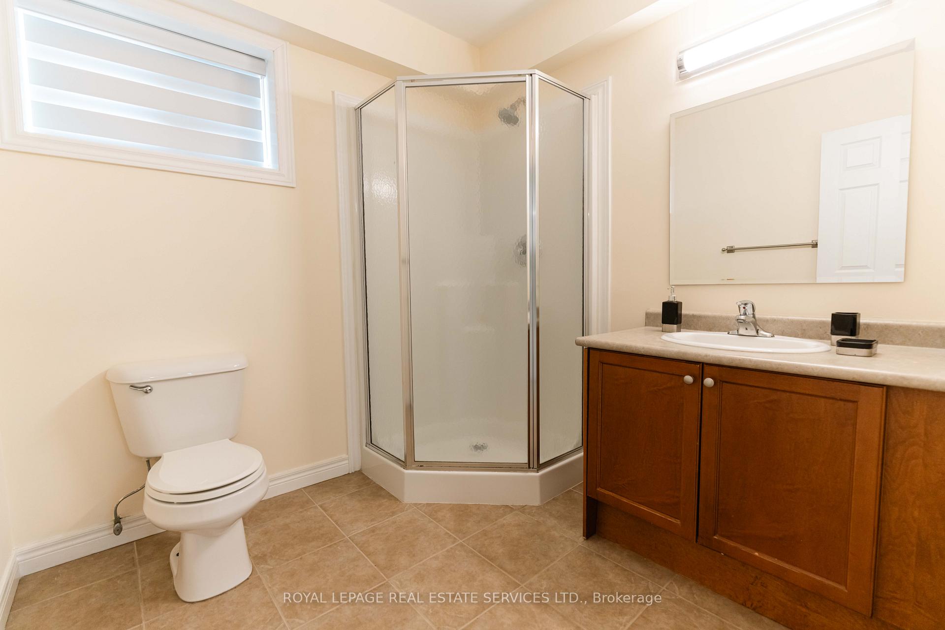 Photo 13 of 837 Upper Ottawa Street, Hamilton, Lisgar — HOMEH