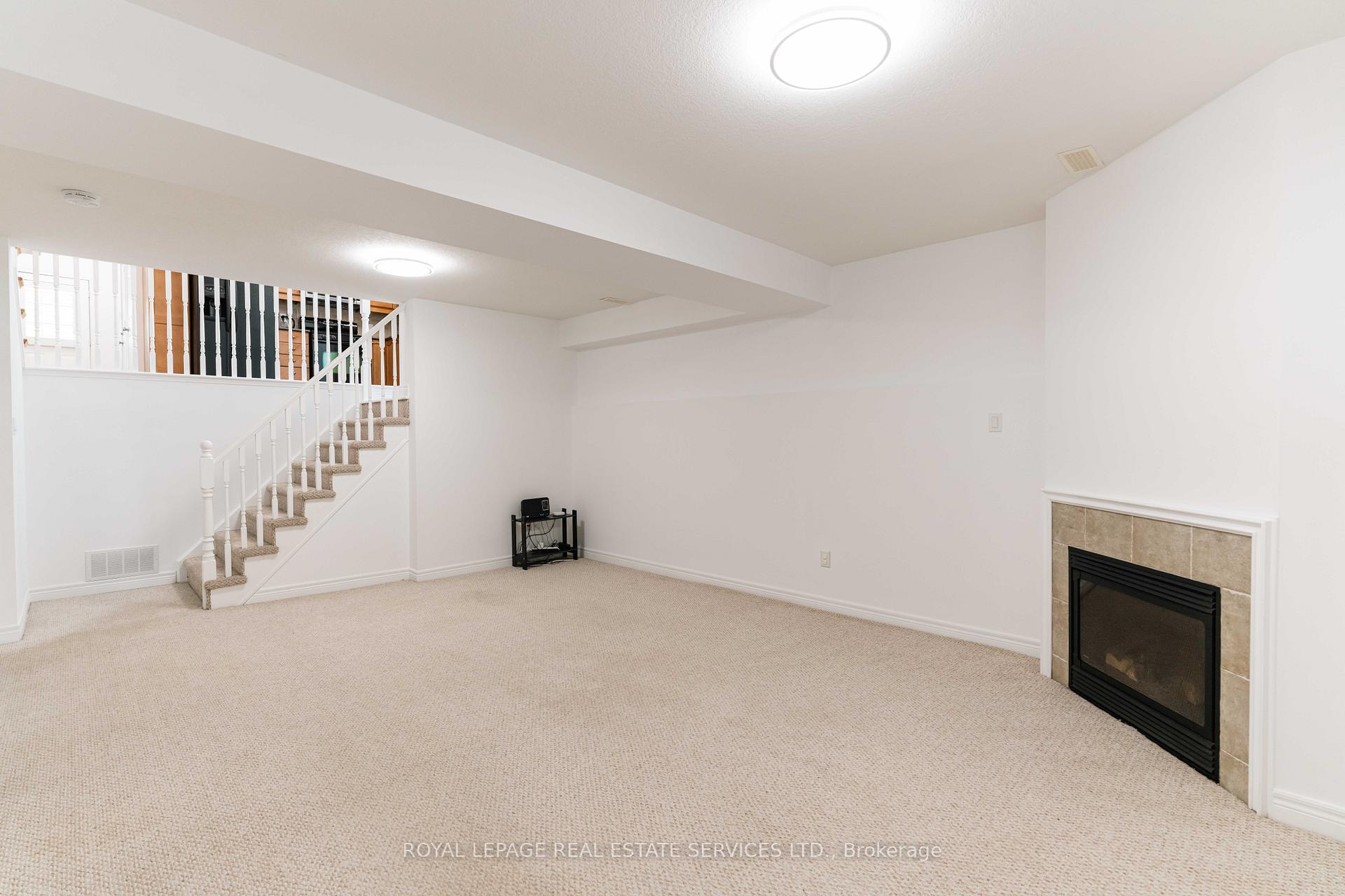 Photo 16 of 837 Upper Ottawa Street, Hamilton, Lisgar — HOMEH