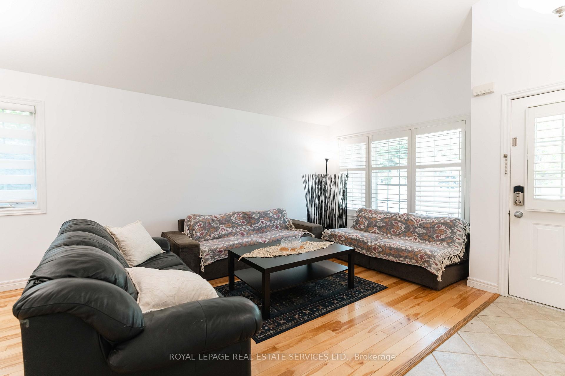 Photo 19 of 837 Upper Ottawa Street, Hamilton, Lisgar — HOMEH