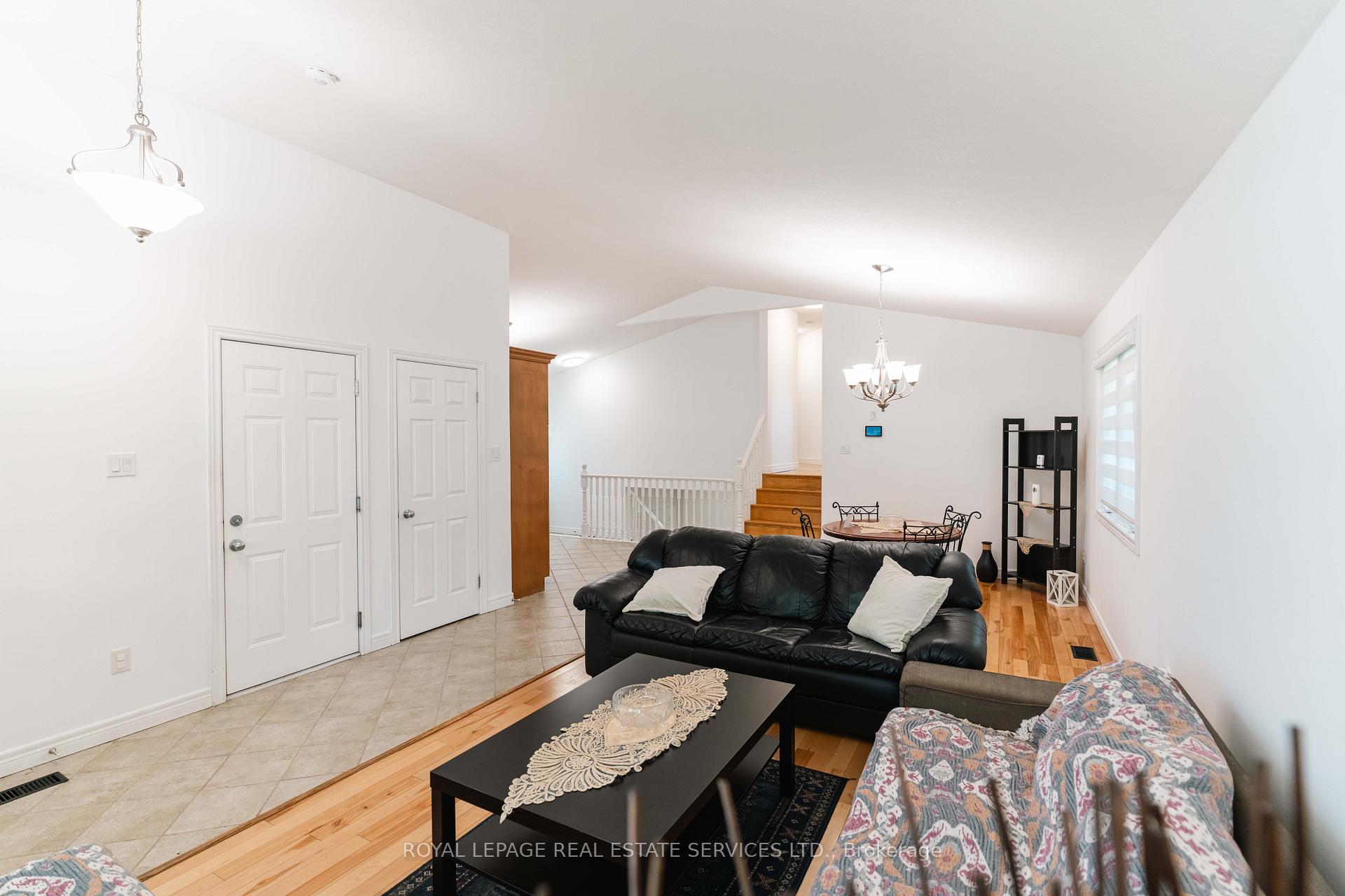 Photo 21 of 837 Upper Ottawa Street, Hamilton, Lisgar — HOMEH