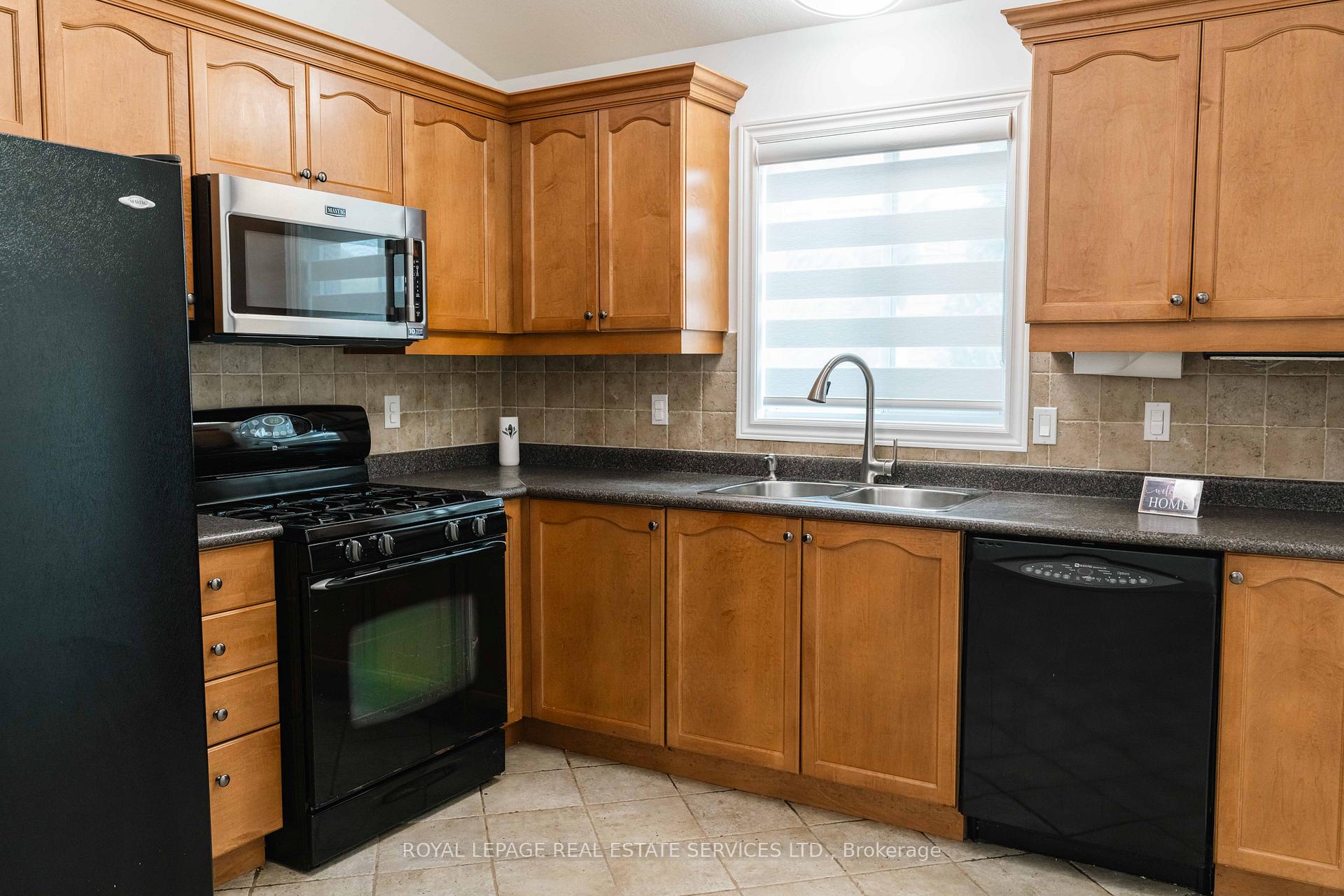 Photo 26 of 837 Upper Ottawa Street, Hamilton, Lisgar — HOMEH
