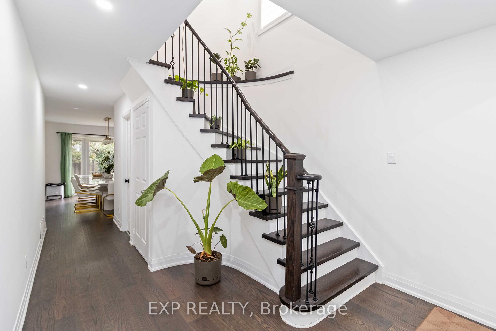 Photo 6 of 27 Cheviot Crescent, Brampton, Heart Lake East — HOMEH