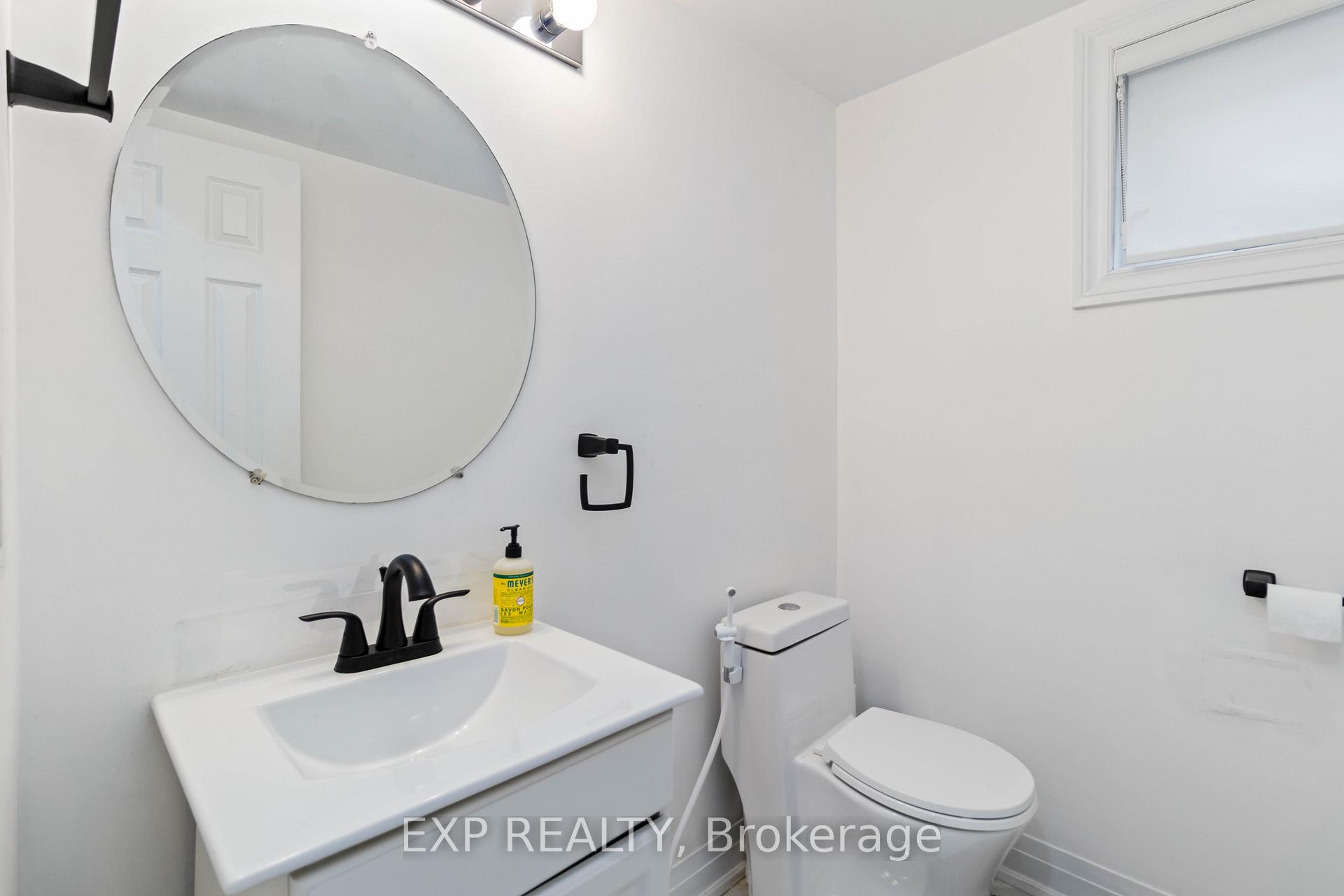 Photo 13 of 27 Cheviot Crescent, Brampton, Heart Lake East — HOMEH