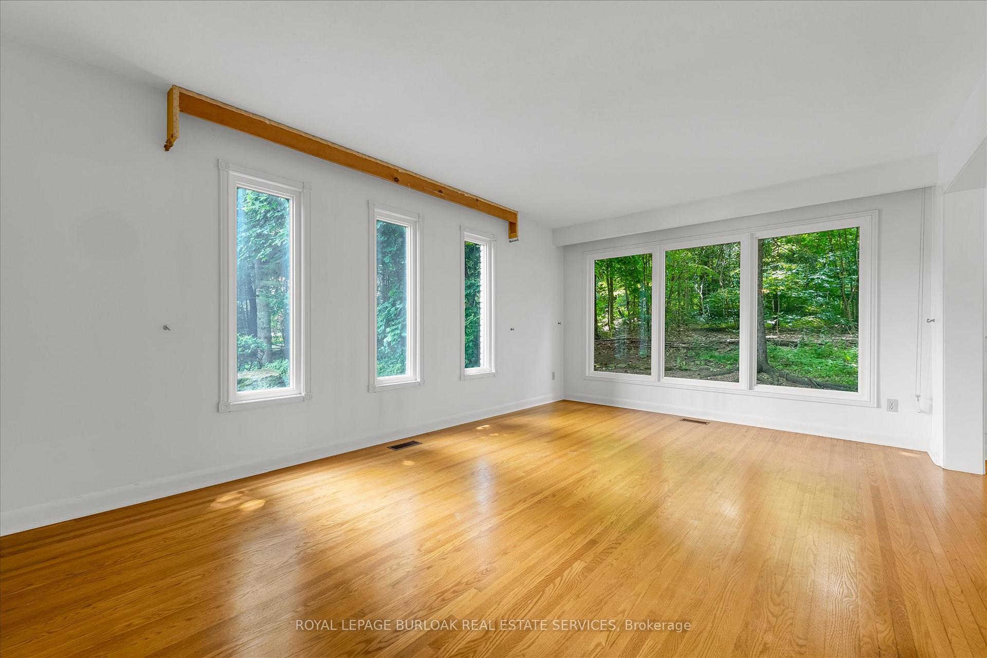 Photo 6 of 452 Quigley Road, Hamilton, Vincent — HOMEH