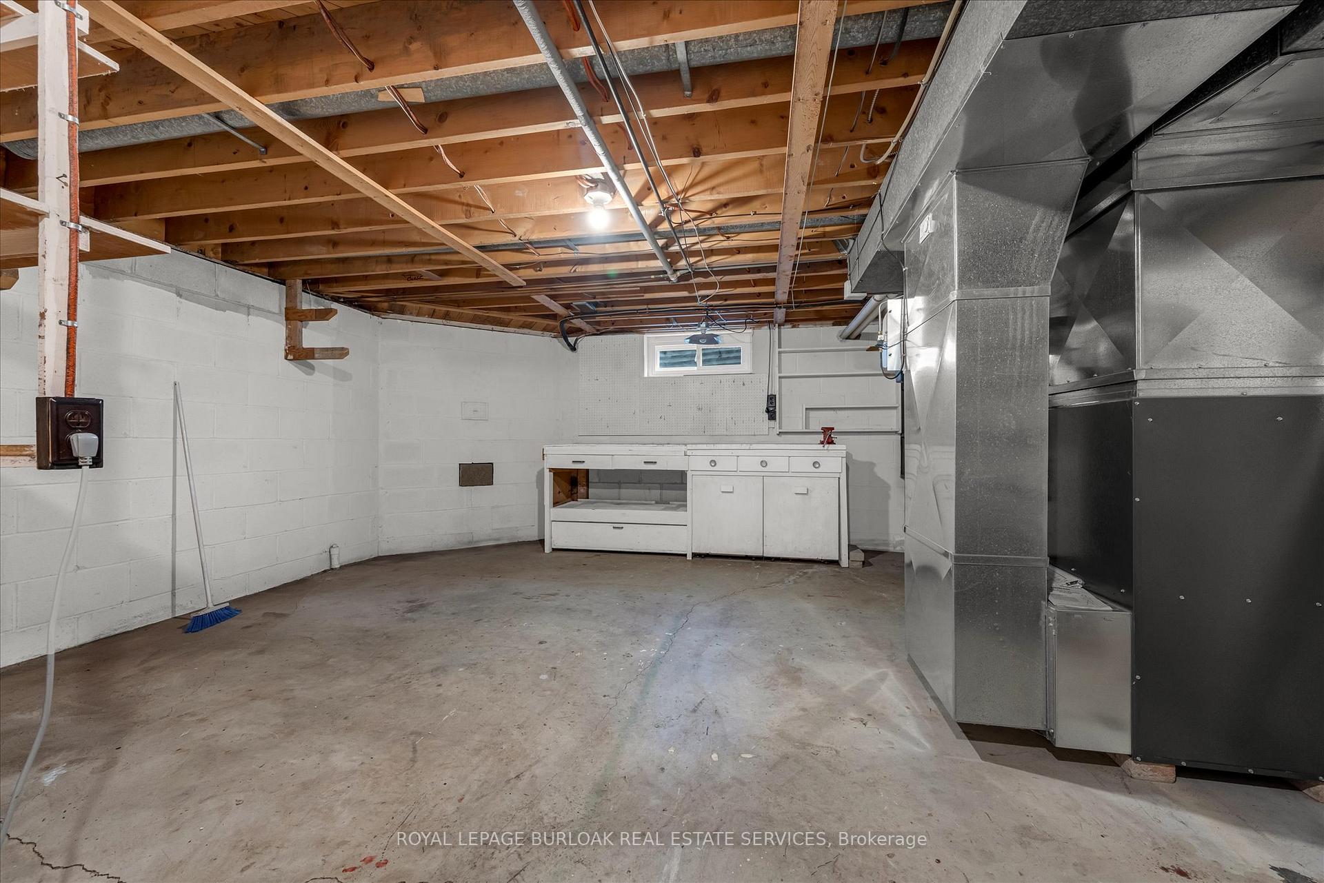 Photo 31 of 452 Quigley Road, Hamilton, Vincent — HOMEH