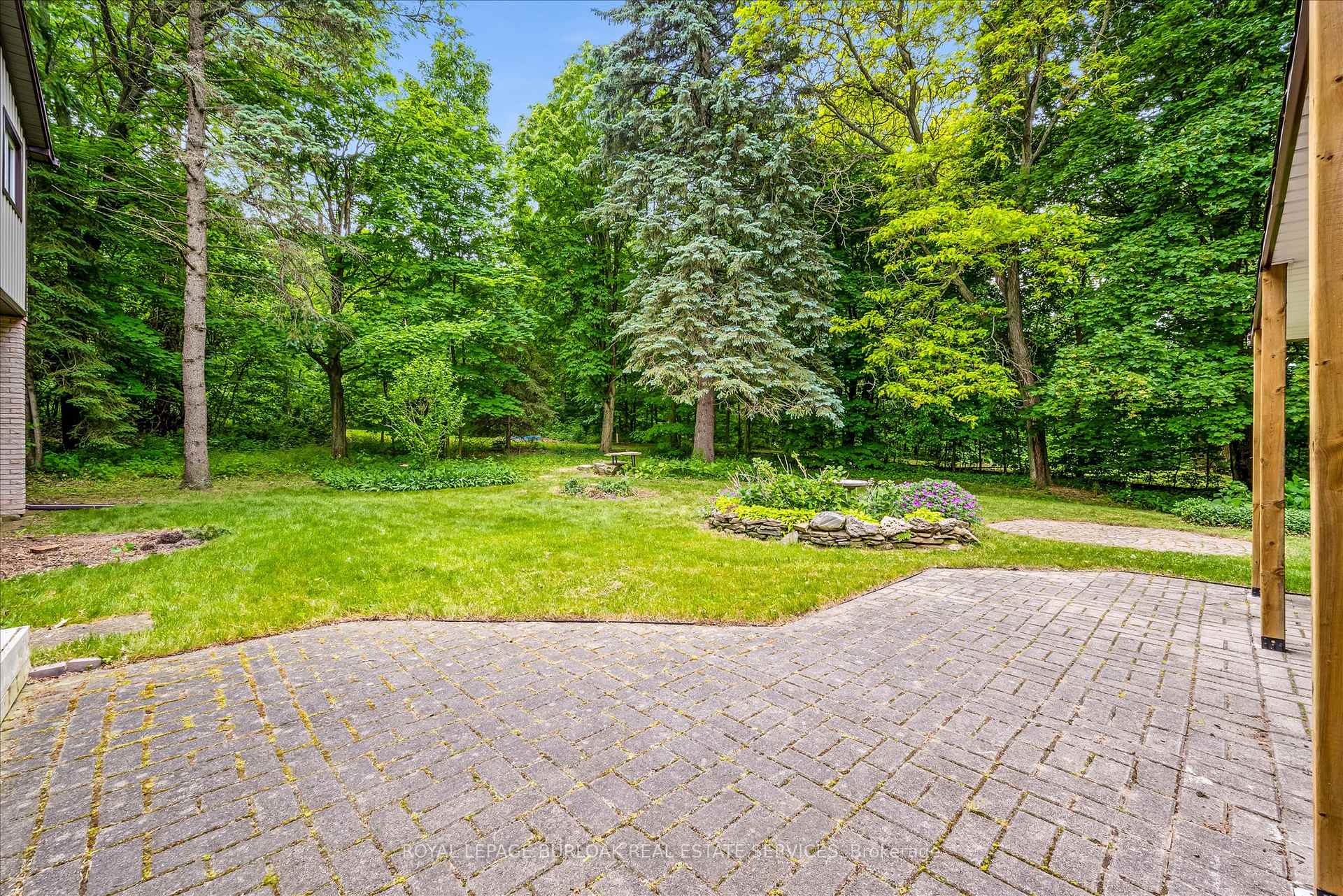 Photo 33 of 452 Quigley Road, Hamilton, Vincent — HOMEH