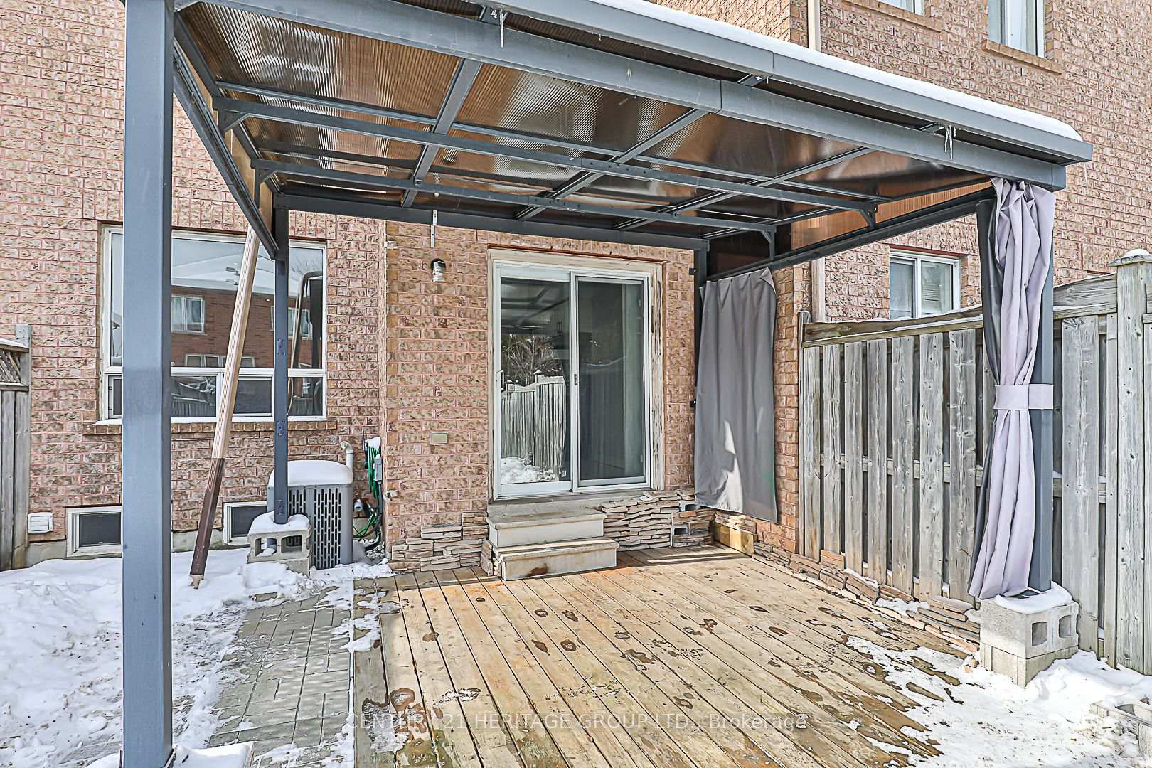 Photo 17 of 39 Craddock Street, Vaughan, Maple — HOMEH