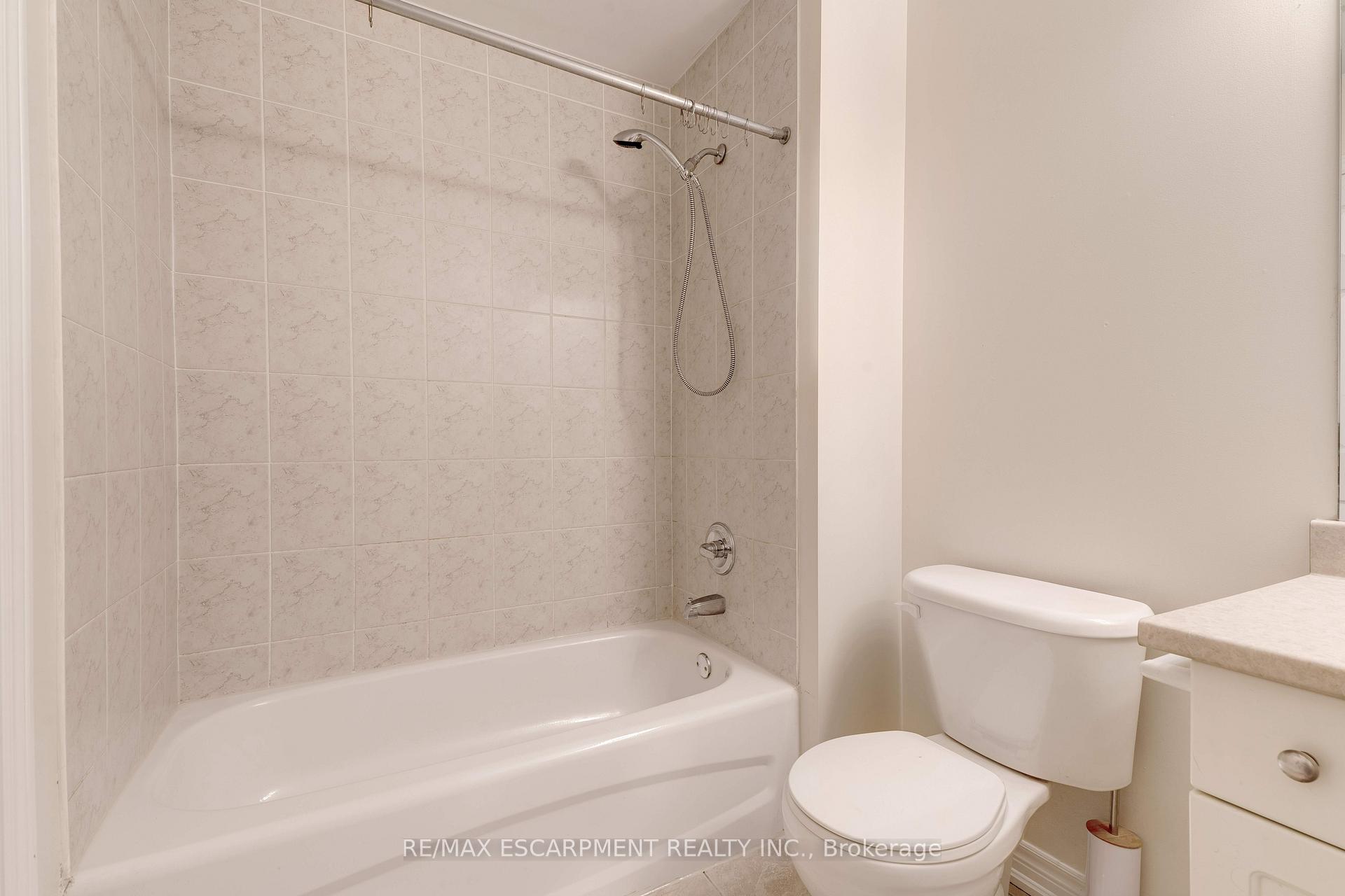 Photo 26 of 682 Summers Common, Burlington, Appleby — HOMEH