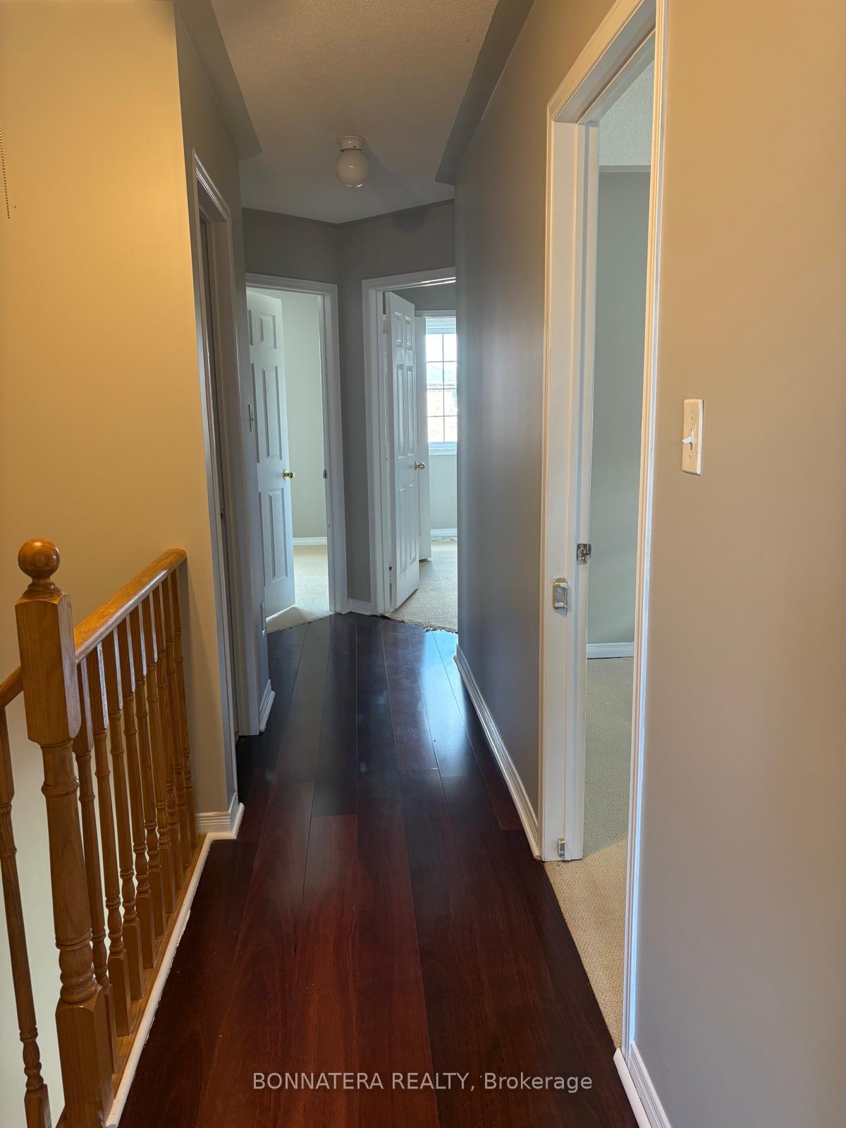 Photo 10 of 34 Flurry Circle, Brampton, Credit Valley — HOMEH