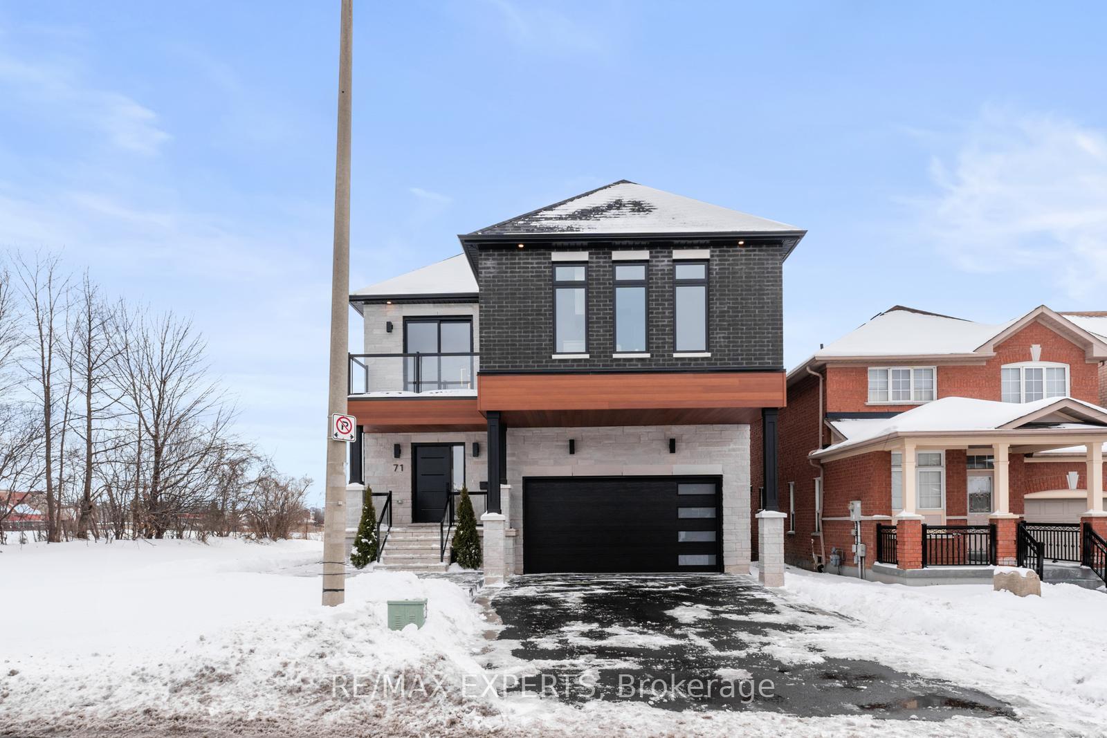 Photo 1 of 71 Hawkview Boulevard, Vaughan, Vellore Village — HOMEH