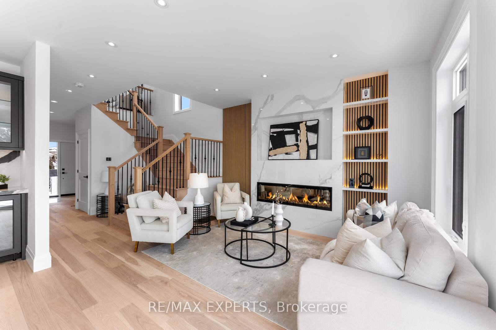 Photo 6 of 71 Hawkview Boulevard, Vaughan, Vellore Village — HOMEH