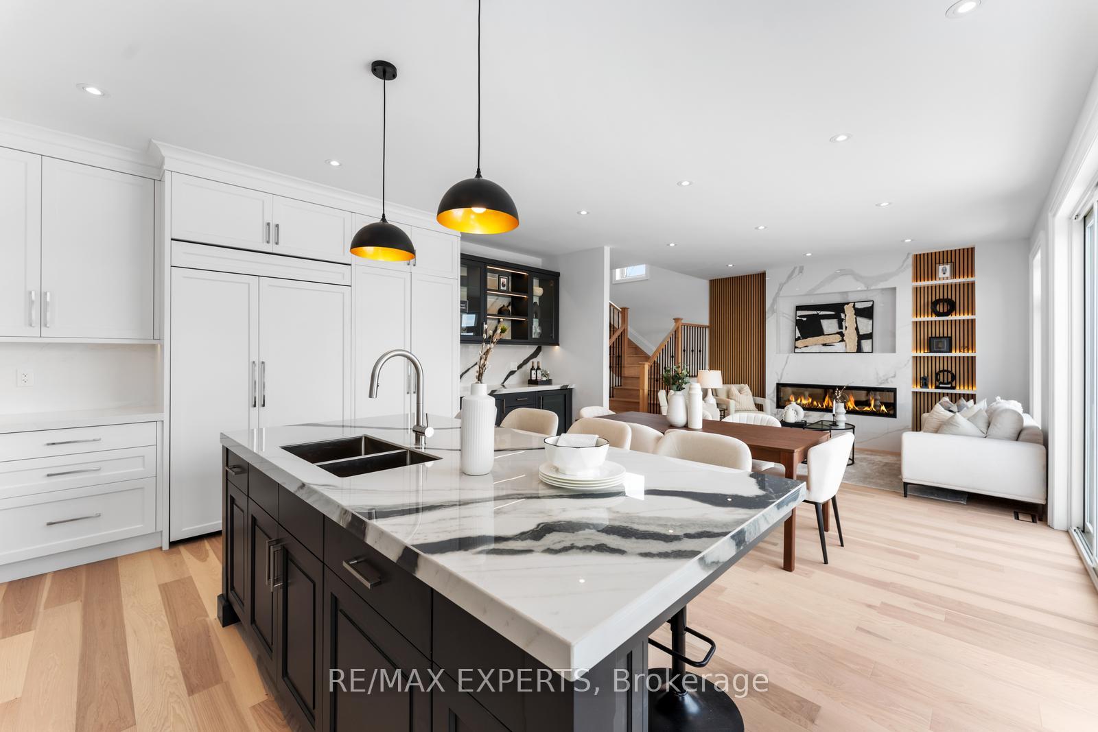 Photo 10 of 71 Hawkview Boulevard, Vaughan, Vellore Village — HOMEH