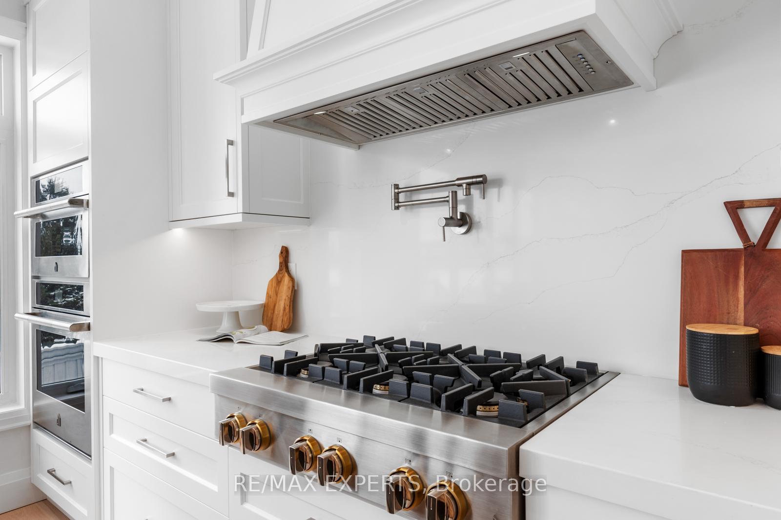Photo 13 of 71 Hawkview Boulevard, Vaughan, Vellore Village — HOMEH