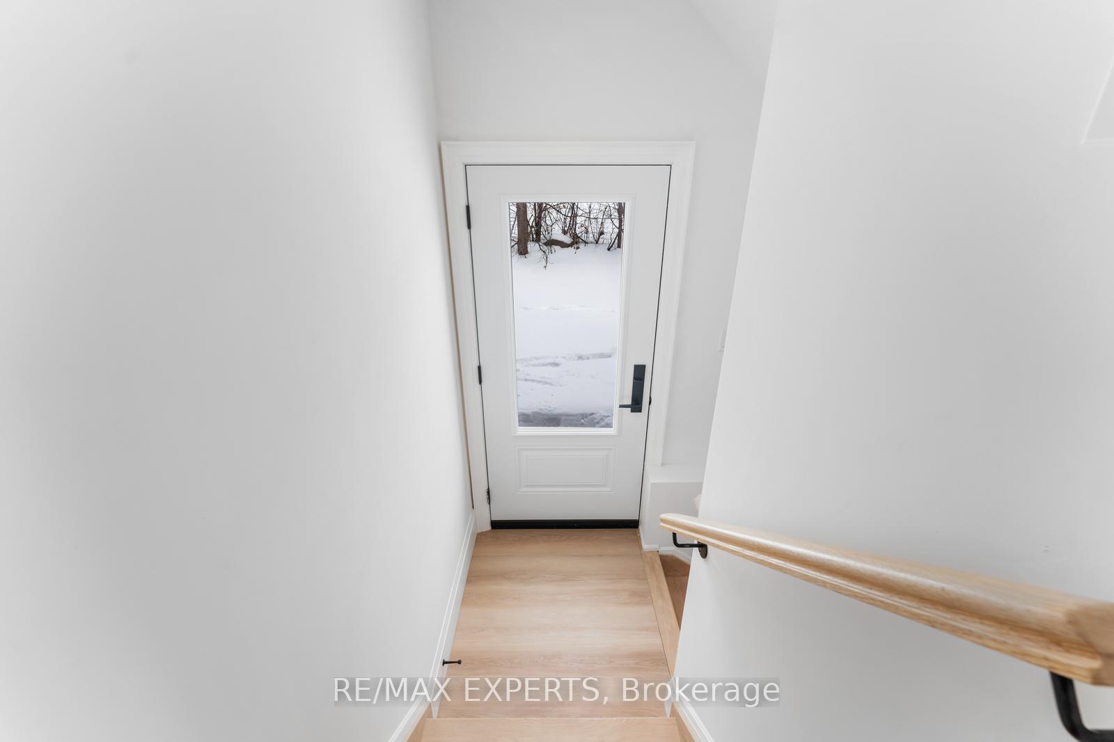 Photo 37 of 71 Hawkview Boulevard, Vaughan, Vellore Village — HOMEH
