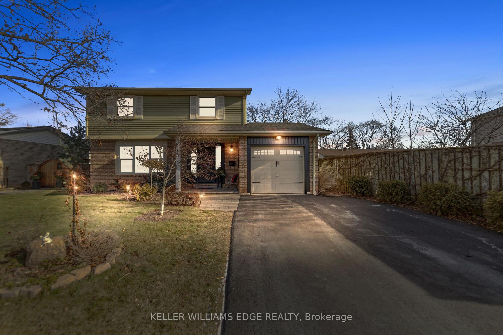 Photo 1 of 673 Inverary Road, Burlington, Shoreacres — HOMEH