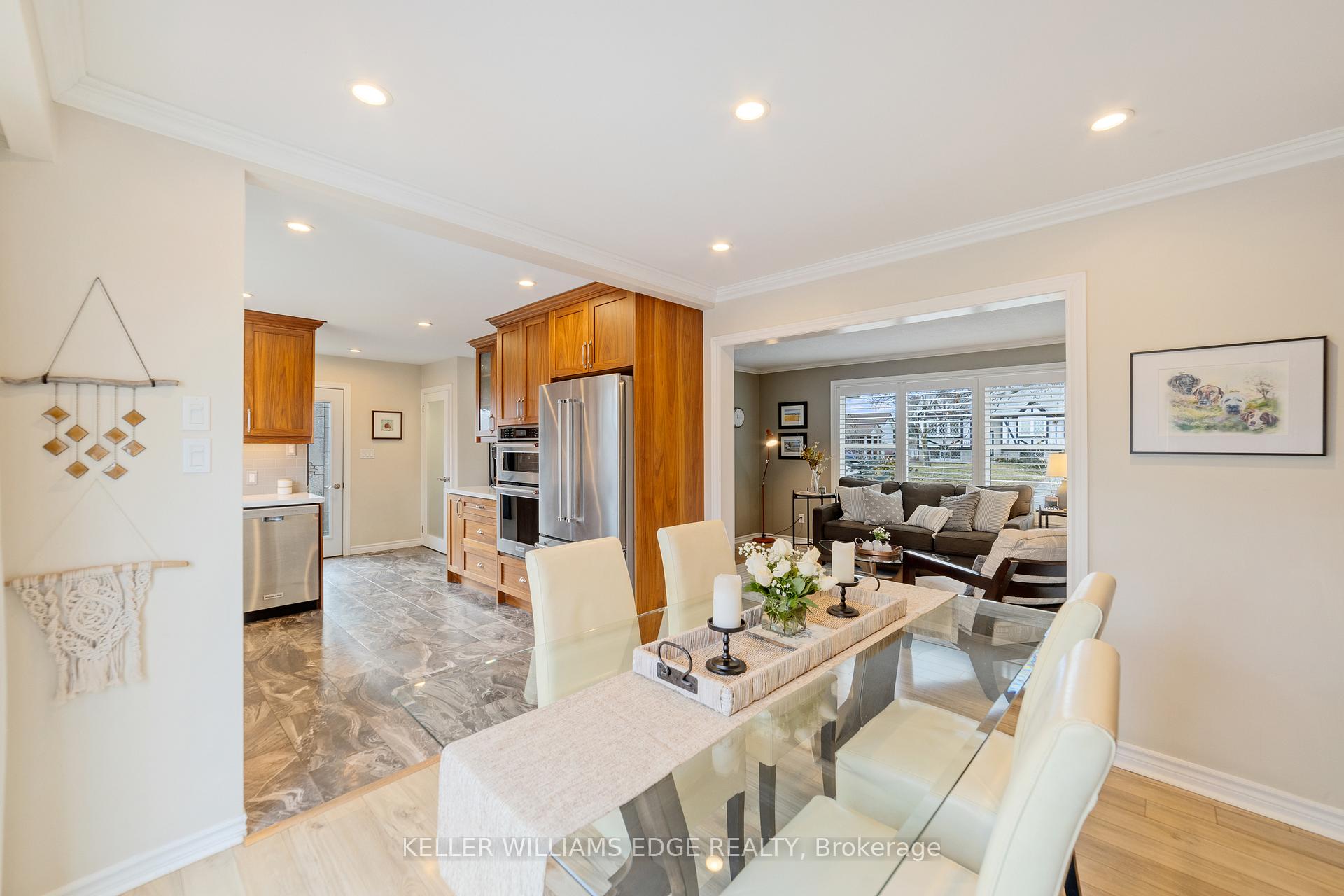 Photo 13 of 673 Inverary Road, Burlington, Shoreacres — HOMEH