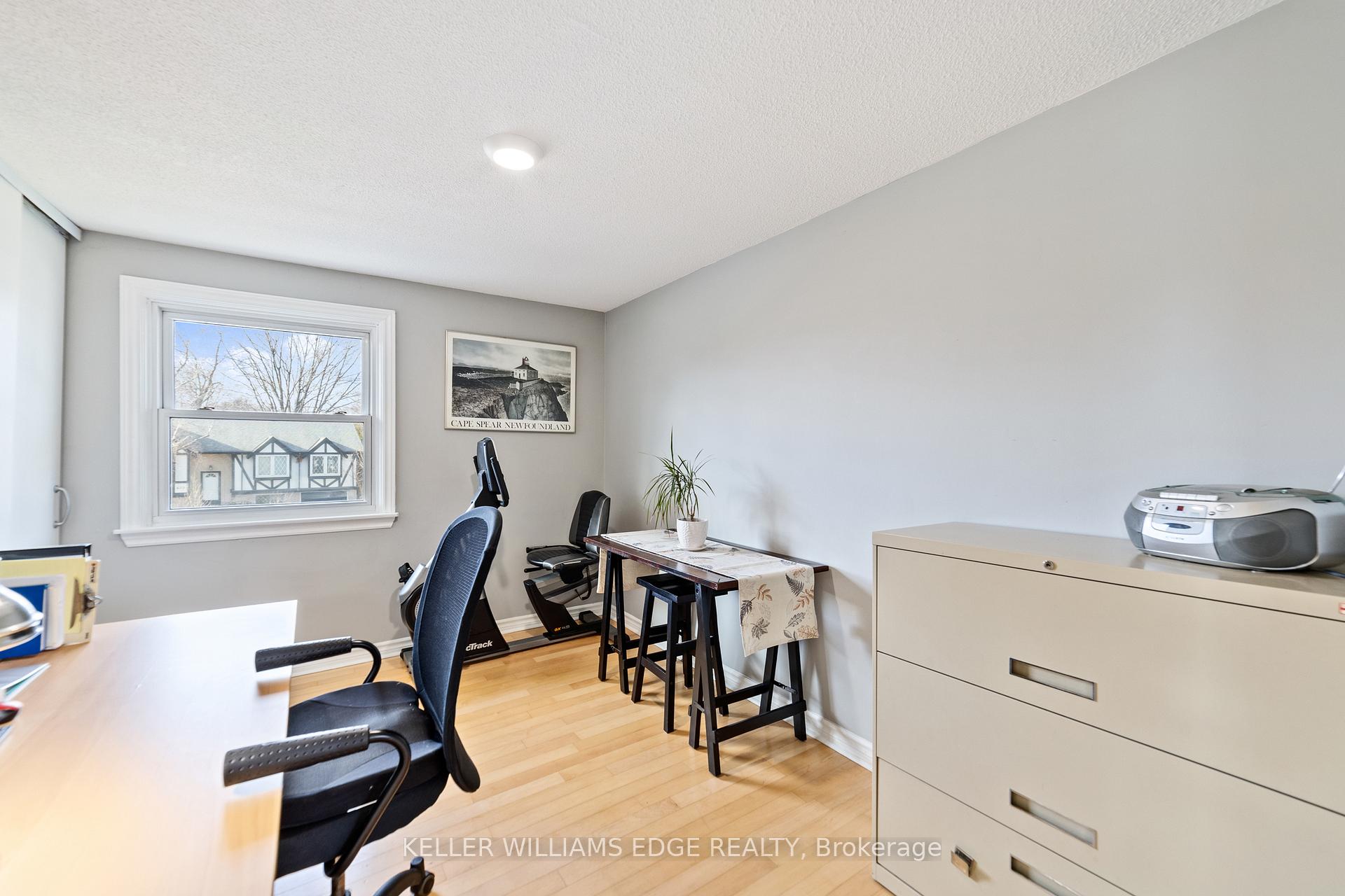 Photo 21 of 673 Inverary Road, Burlington, Shoreacres — HOMEH