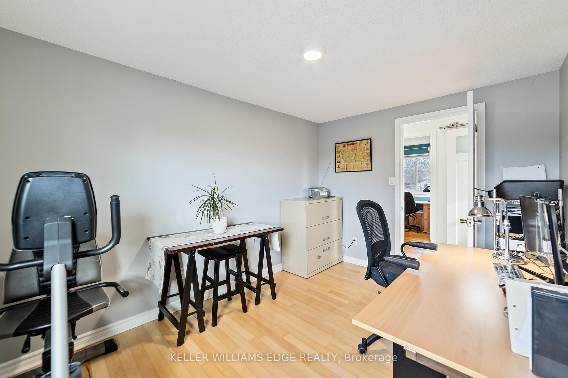 Photo 22 of 673 Inverary Road, Burlington, Shoreacres — HOMEH