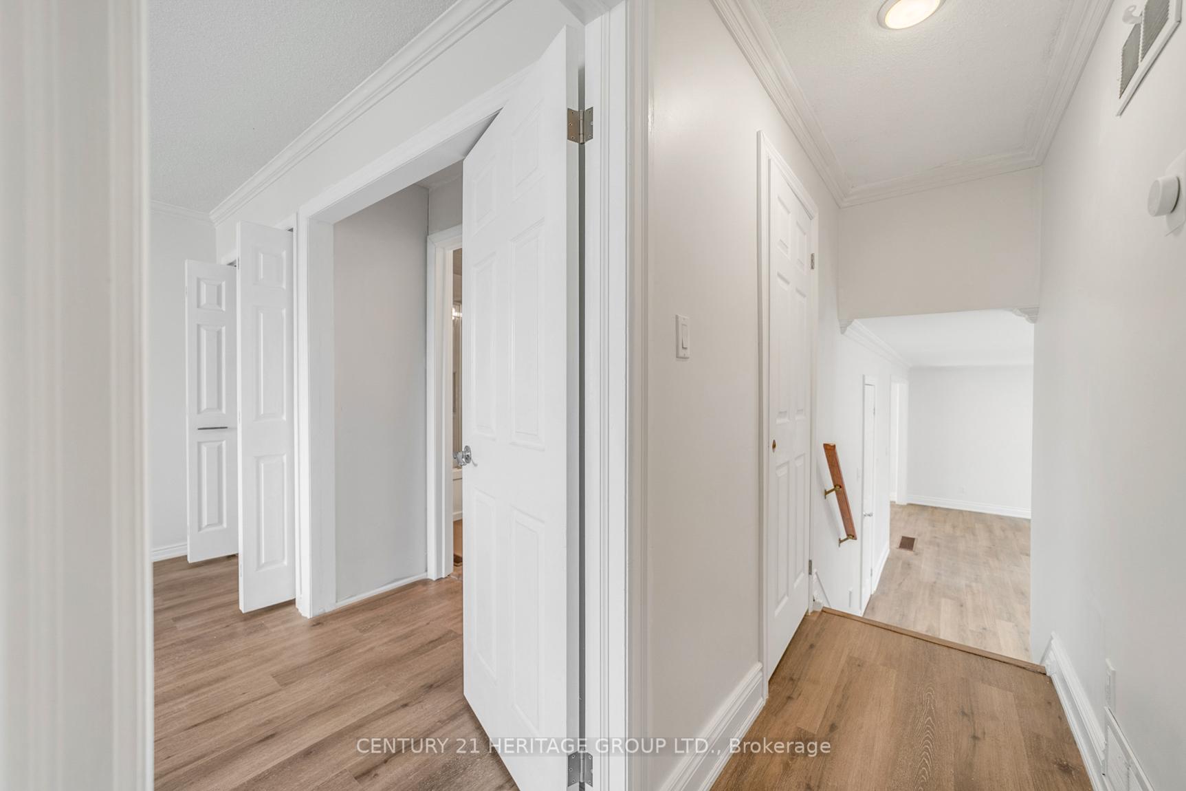 Photo 36 of Unit Main Floor, 66 Valhalla Court, Aurora, Aurora Village — HOMEH