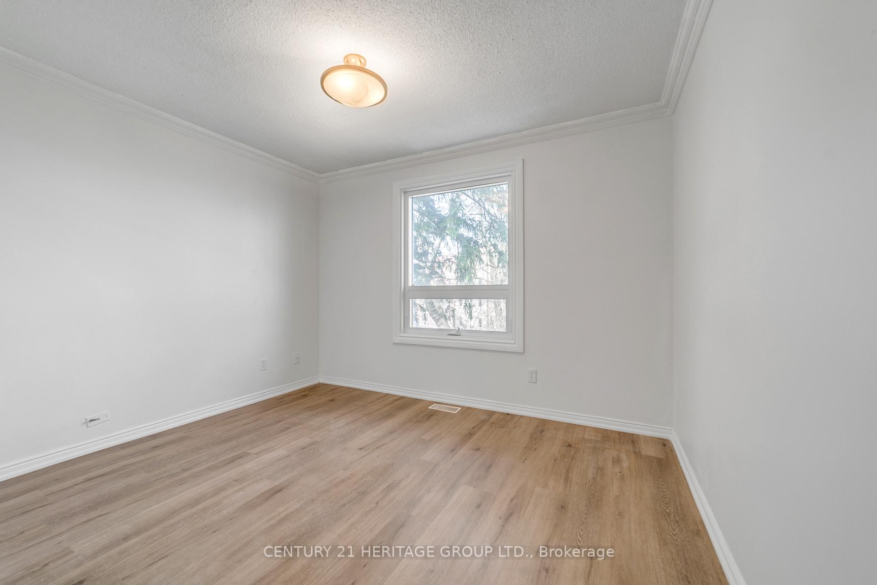 Photo 39 of Unit Main Floor, 66 Valhalla Court, Aurora, Aurora Village — HOMEH