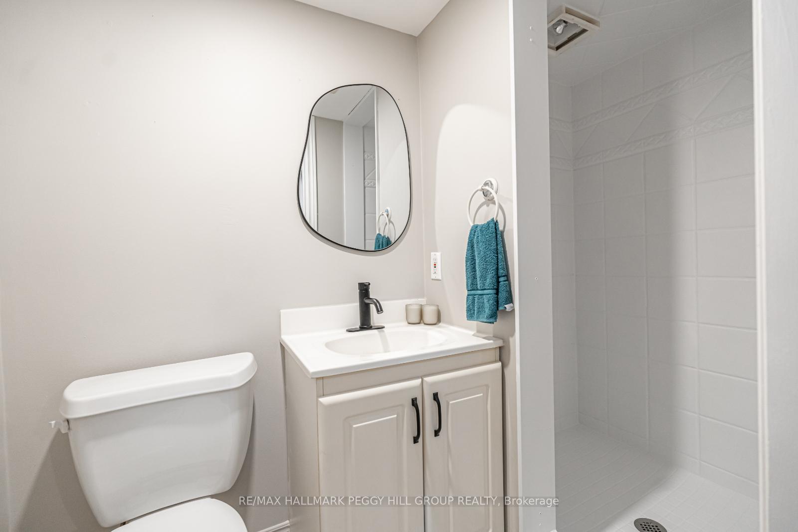 Photo 14 of 75 Garden Drive, Barrie, Allandale Heights — HOMEH