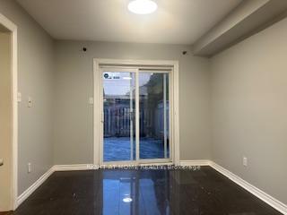 Photo 4 of 27 Bramcedar Crescent, Brampton, Northwest Sandalwood Parkway — HOMEH
