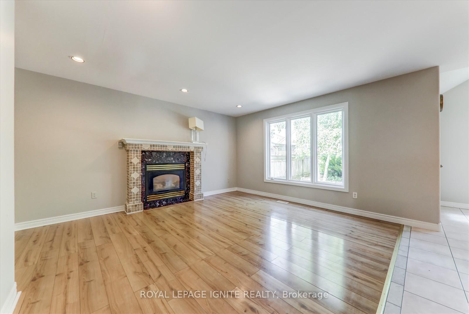 Photo 19 of 79 Gatestone Drive, Hamilton, Stoney Creek — HOMEH