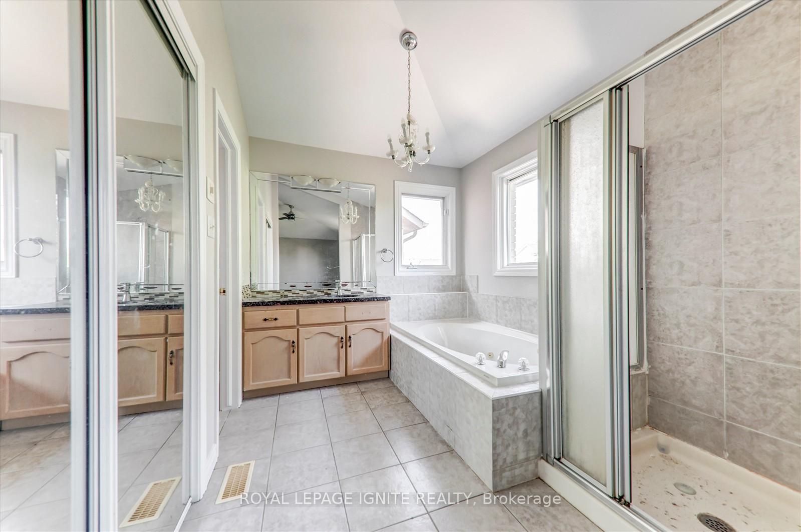 Photo 28 of 79 Gatestone Drive, Hamilton, Stoney Creek — HOMEH