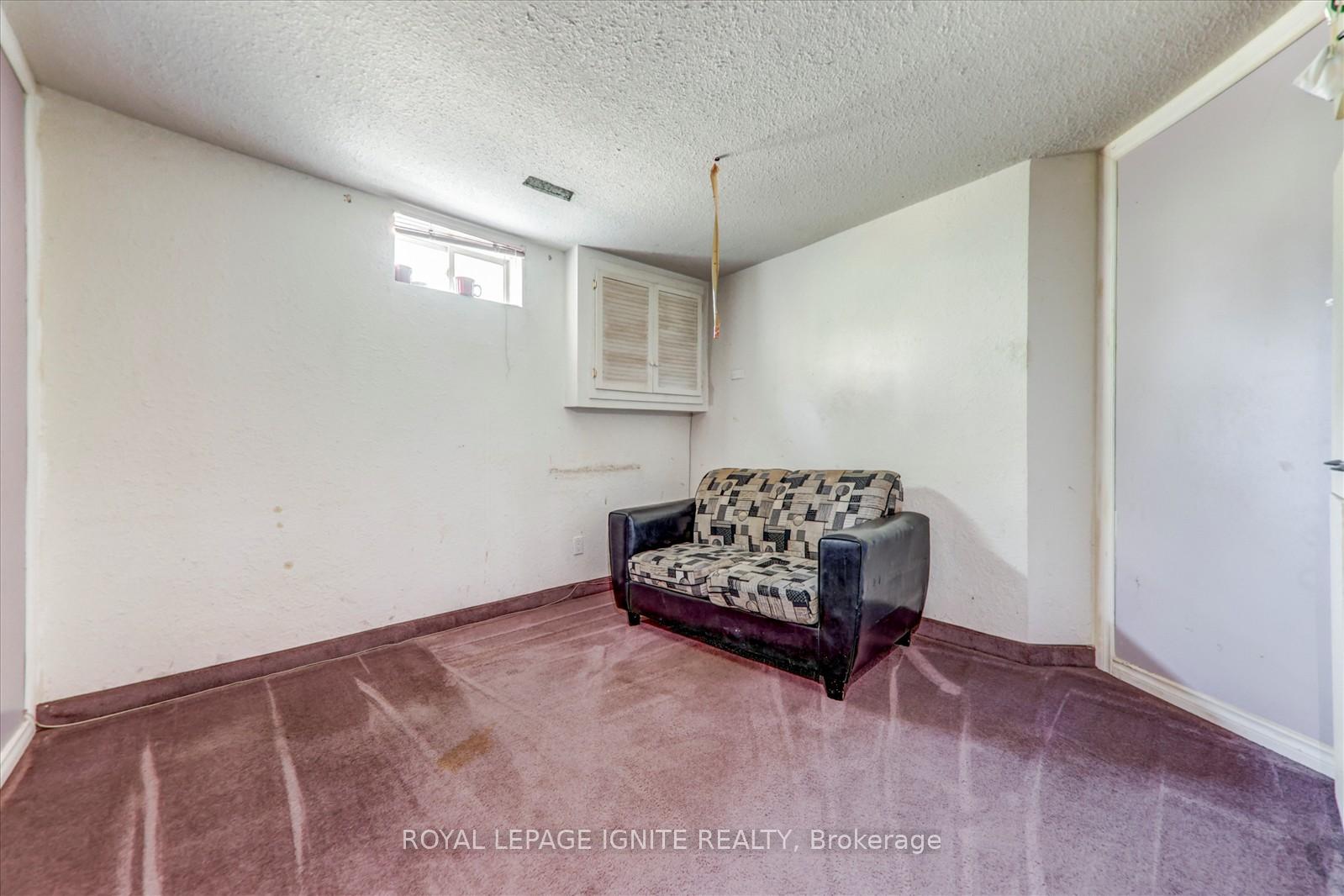 Photo 37 of 79 Gatestone Drive, Hamilton, Stoney Creek — HOMEH