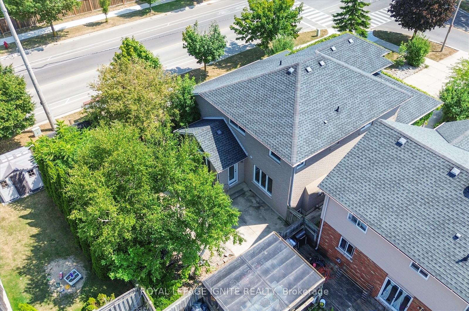 Photo 44 of 79 Gatestone Drive, Hamilton, Stoney Creek — HOMEH