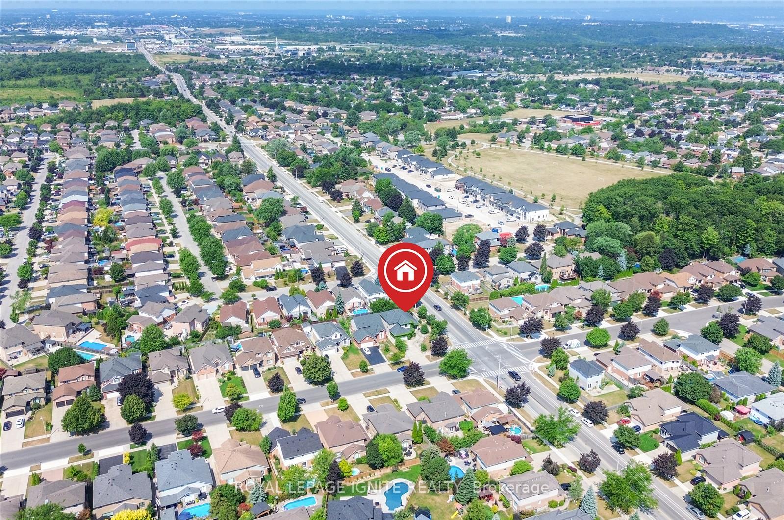 Photo 47 of 79 Gatestone Drive, Hamilton, Stoney Creek — HOMEH