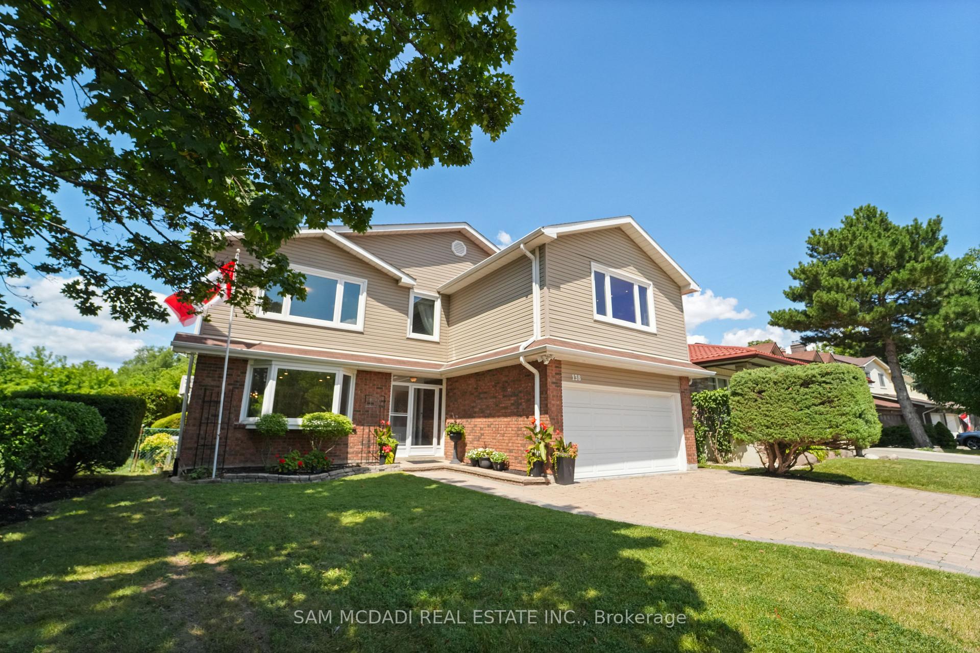 Photo 12 of 138 Elgin Drive, Brampton, Brampton South — HOMEH
