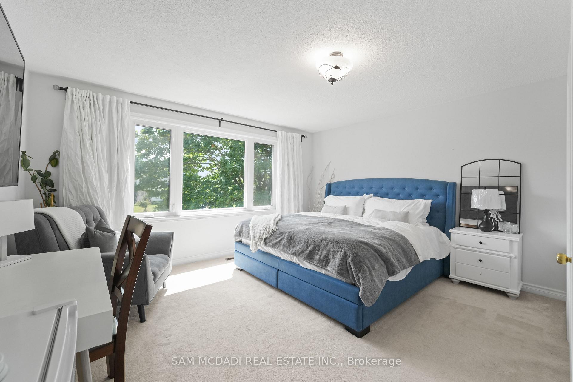 Photo 40 of 138 Elgin Drive, Brampton, Brampton South — HOMEH