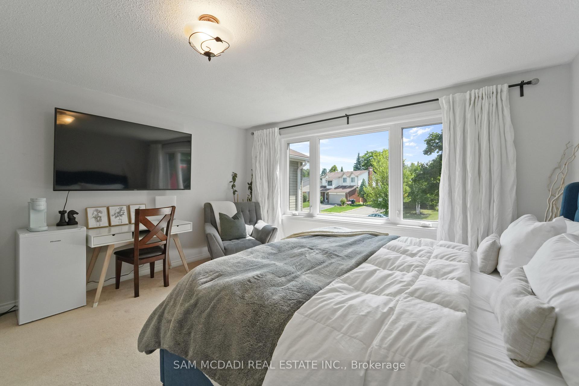 Photo 26 of 138 Elgin Drive, Brampton, Brampton South — HOMEH