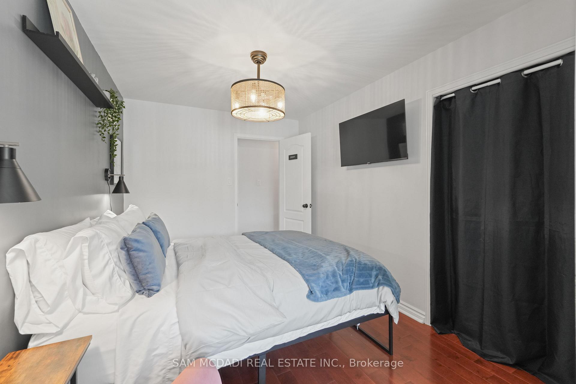 Photo 39 of 138 Elgin Drive, Brampton, Brampton South — HOMEH
