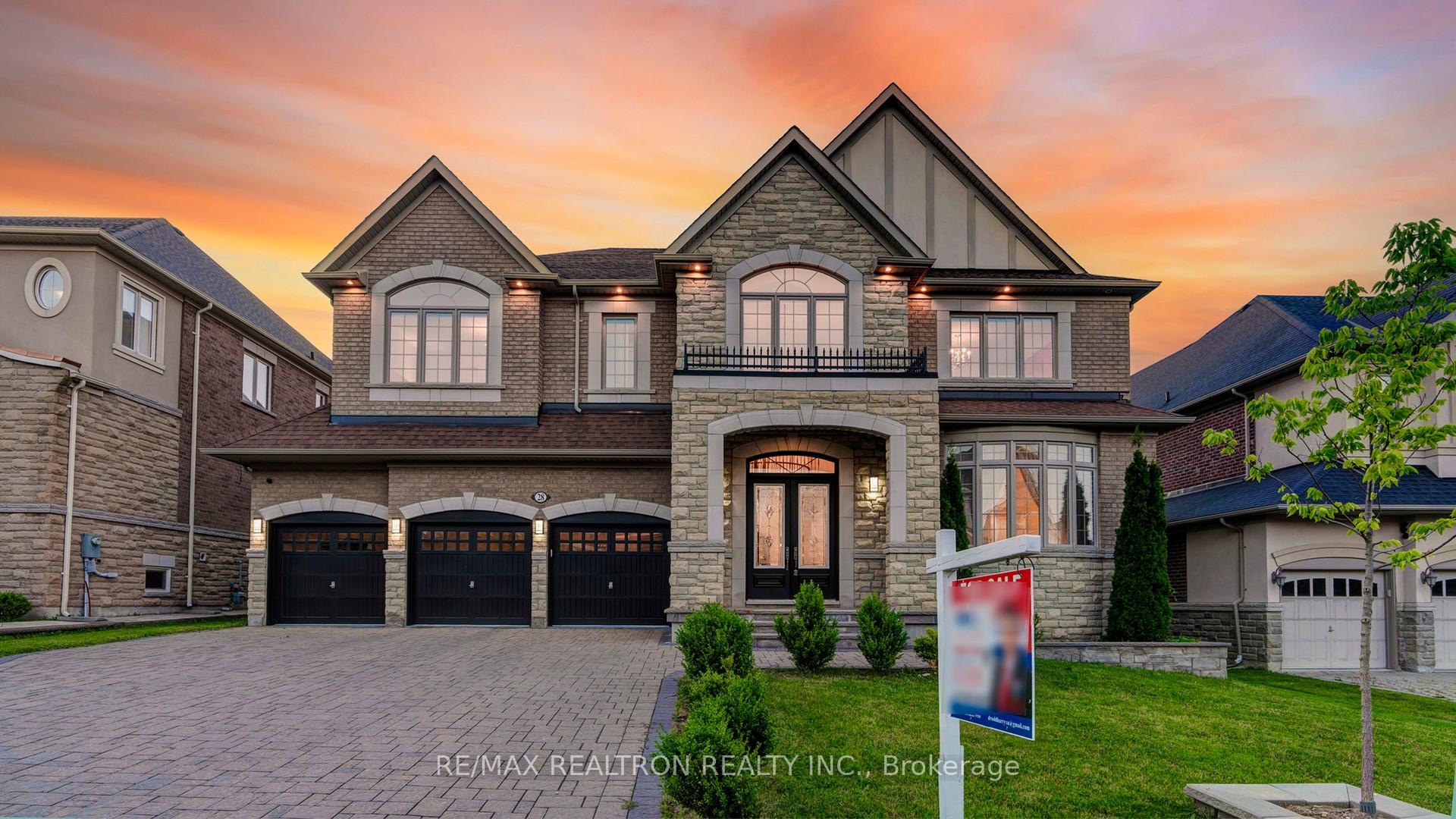 Photo 1 of 28 Celeste Drive, Vaughan, Rural Vaughan — HOMEH