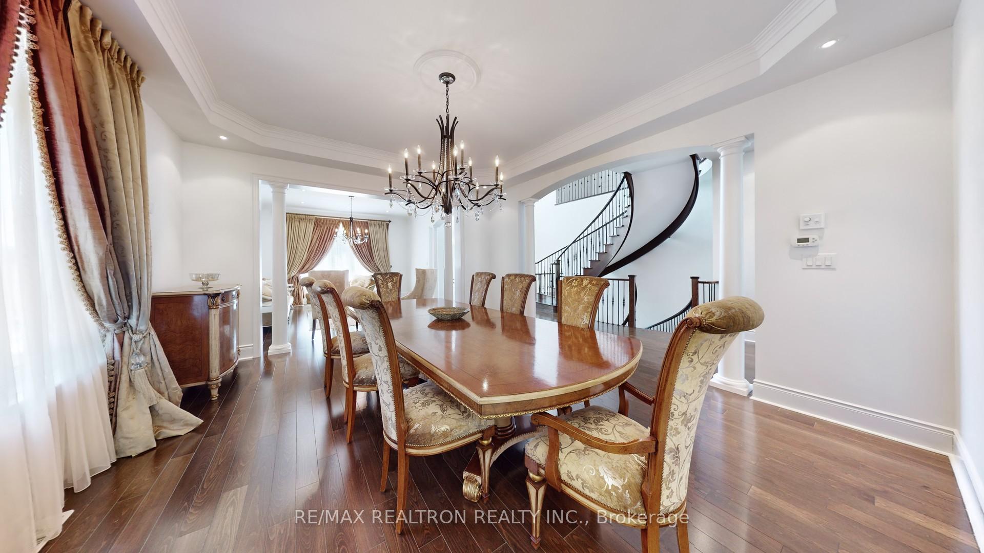 Photo 8 of 28 Celeste Drive, Vaughan, Rural Vaughan — HOMEH