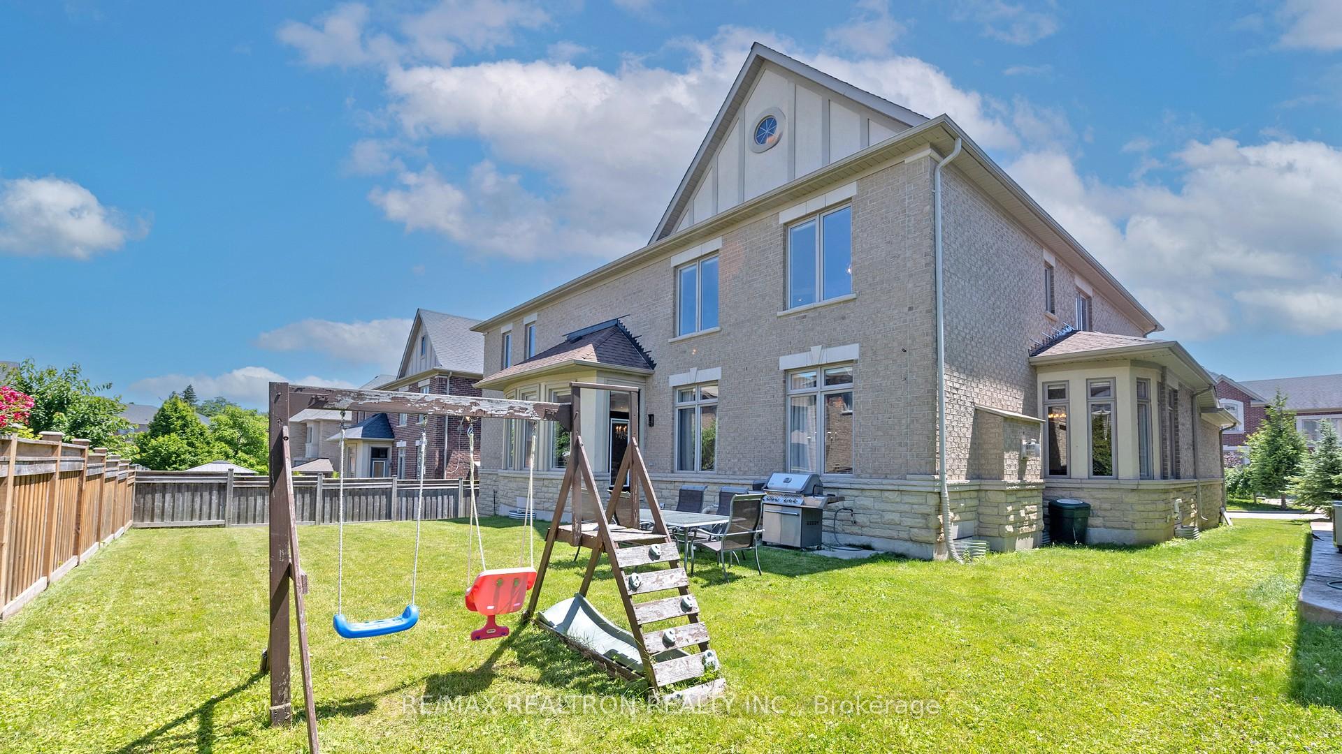 Photo 30 of 28 Celeste Drive, Vaughan, Rural Vaughan — HOMEH