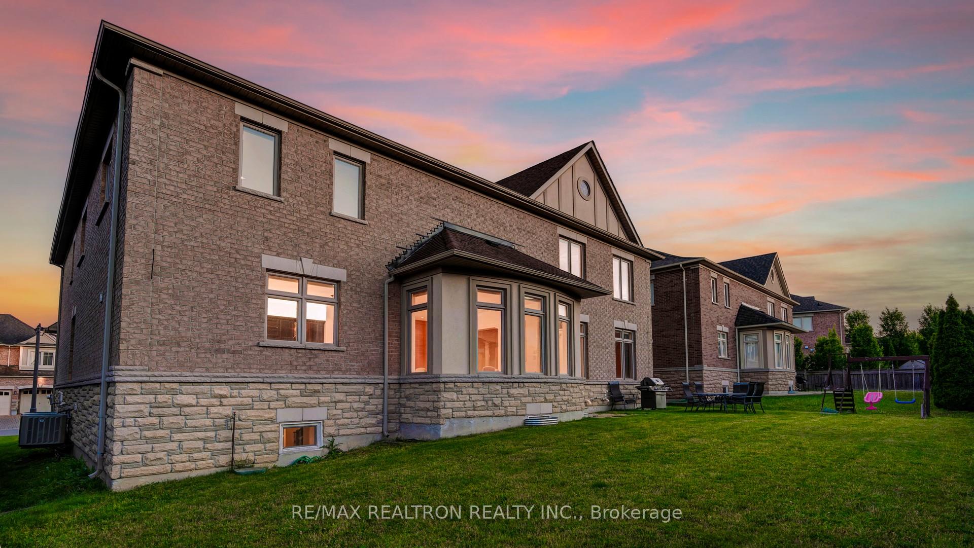 Photo 39 of 28 Celeste Drive, Vaughan, Rural Vaughan — HOMEH